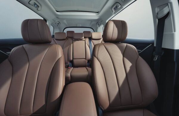 BYD M6 - Gambar 3